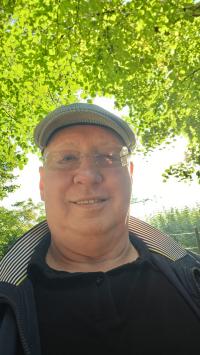 Nachhilfelehrer/in für Nachhilfe in Optik, Augenoptik, Brillenanpassung, Kontaktlinse... in Waiblingen Nachhilfe Profilbild